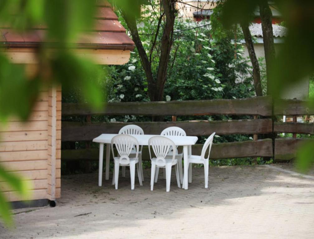 Gite Des Merles Mittelwihr Ruang foto